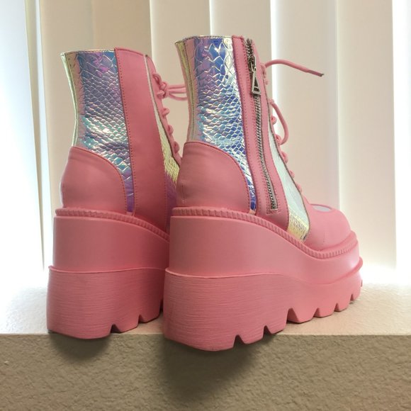 PRE LOVED - Pink Poison Platform Boots PNK/7 - SH242 - Picture 5 of 8